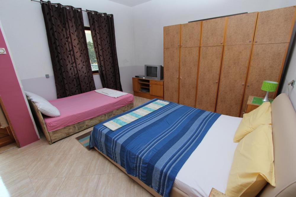 Apartments Sandra Rovinj Bilik gambar