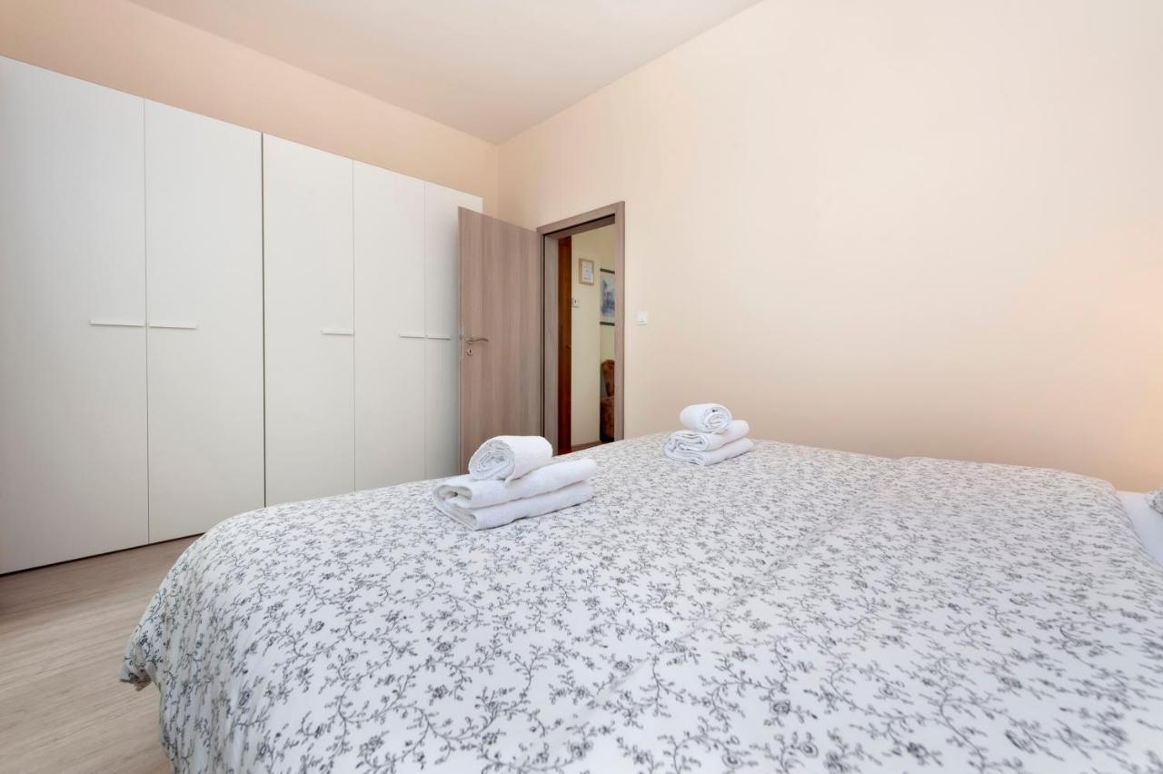 Apartments Sandra Rovinj Luaran gambar