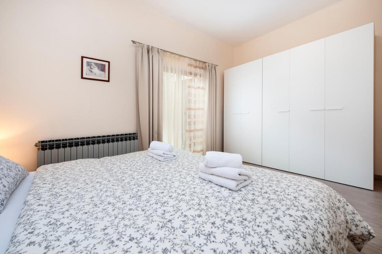 Apartments Sandra Rovinj Luaran gambar