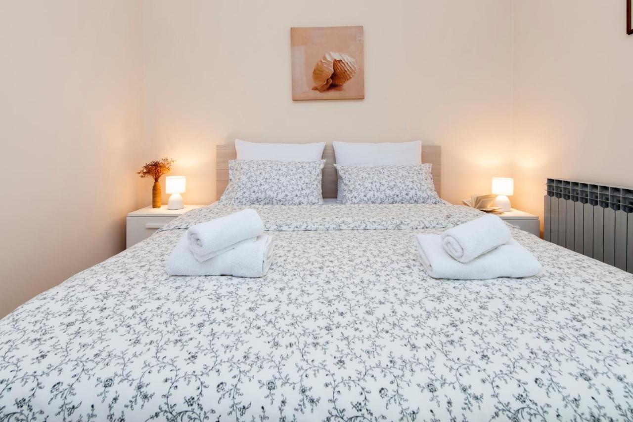Apartments Sandra Rovinj Luaran gambar