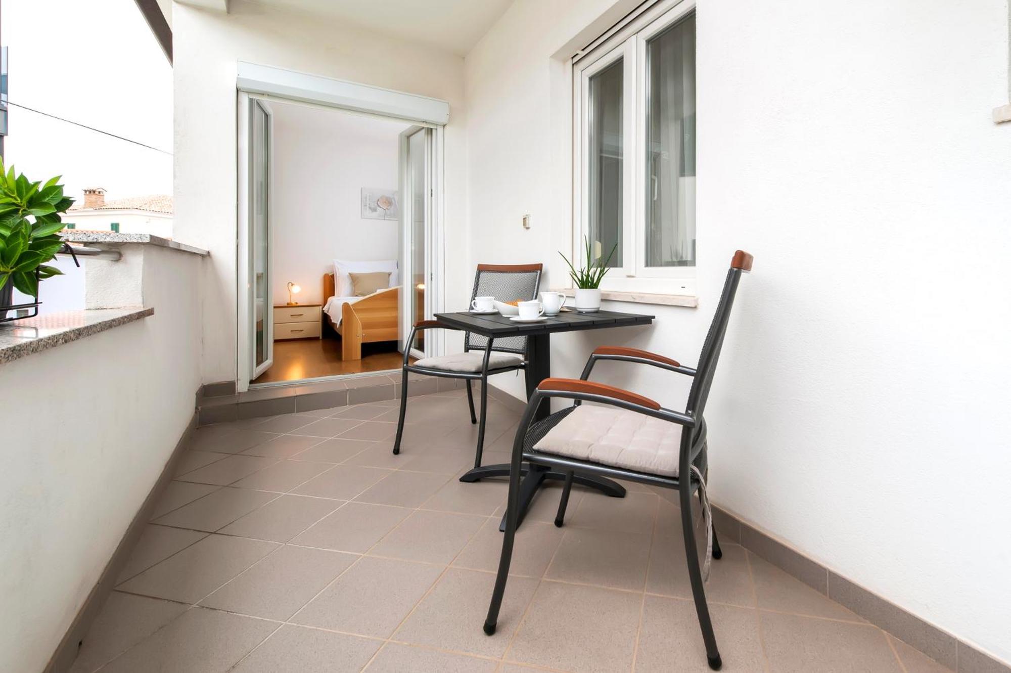 Apartments Sandra Rovinj Luaran gambar